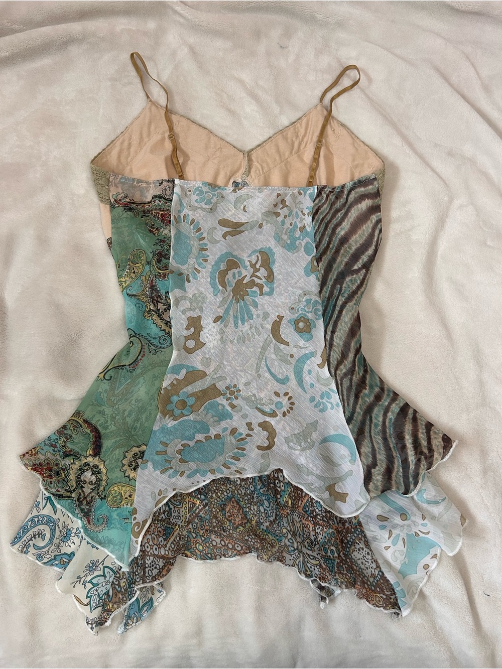 Fairy-Core Flowy Patterned Tank - Picture 3 of 4